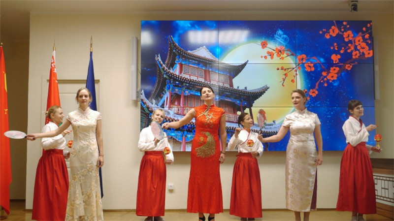 白俄羅斯國立大學(xué)孔子學(xué)院的中秋晚會(huì)。受訪者供圖