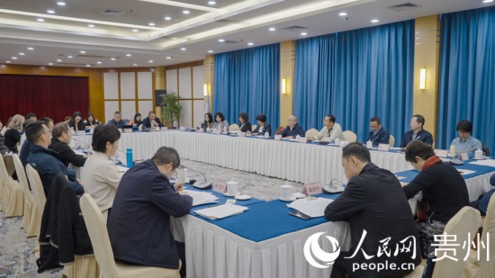 10月26日，歐亞國(guó)家媒體看貴州活動(dòng)在貴陽(yáng)啟動(dòng)。人民網(wǎng)記者 涂敏攝