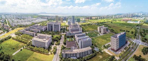 航拍產(chǎn)業(yè)園區(qū)一角。無(wú)錫高新區(qū)管委會(huì)供圖