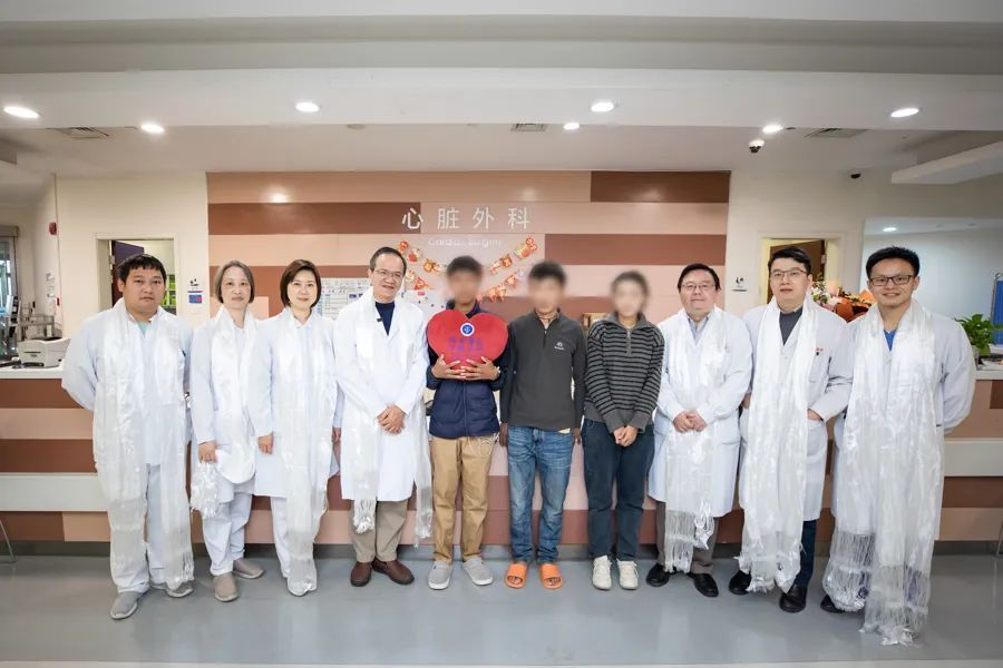 17歲少年咳嗽發(fā)熱15天，找不到感染原因！一查心臟更嚇人！上海醫(yī)生出手→