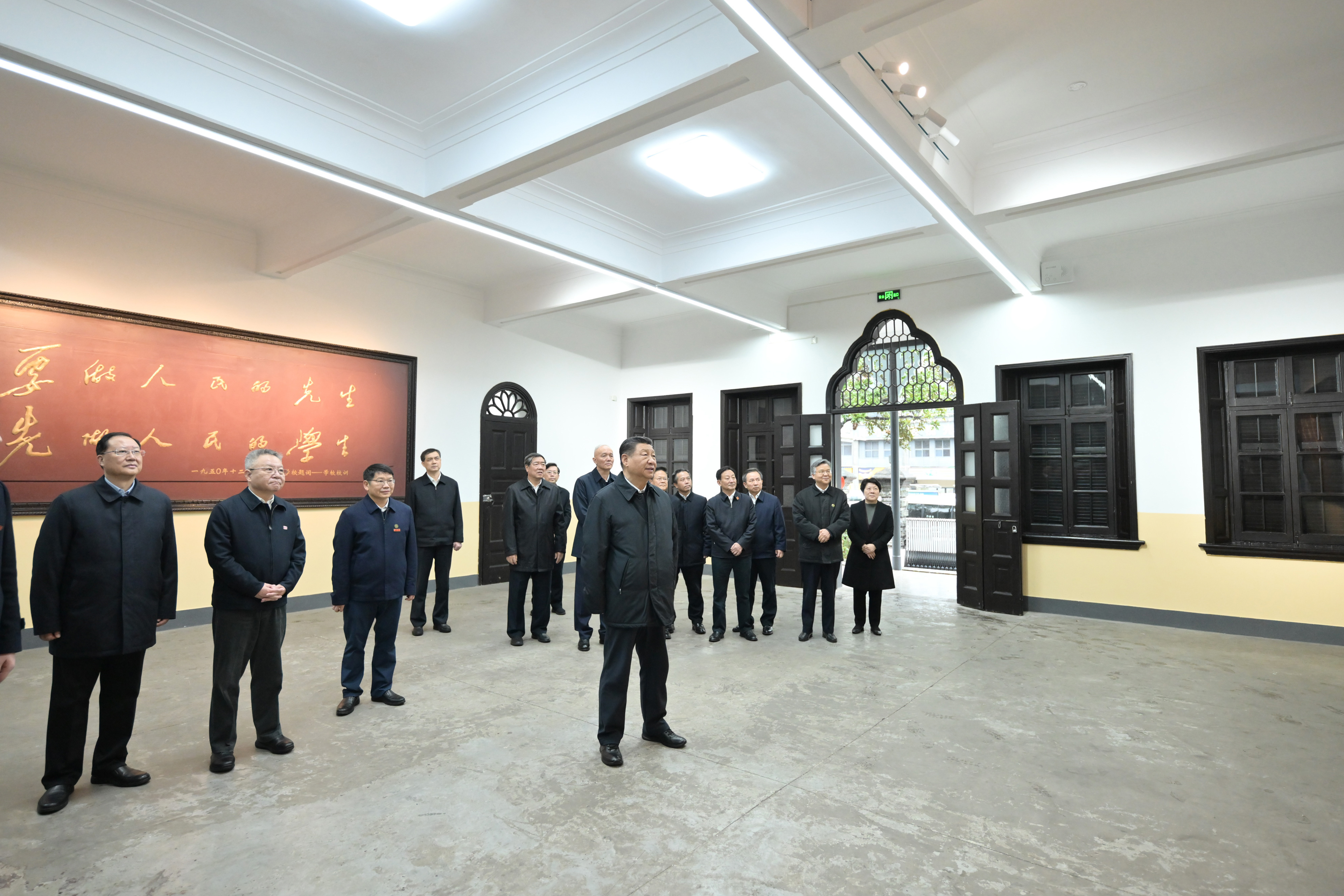 3月18日，習近平總書記在湖南第一師范學院（城南書院校區(qū)）考察。