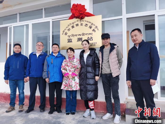 揭牌儀式現(xiàn)場?！垪?攝