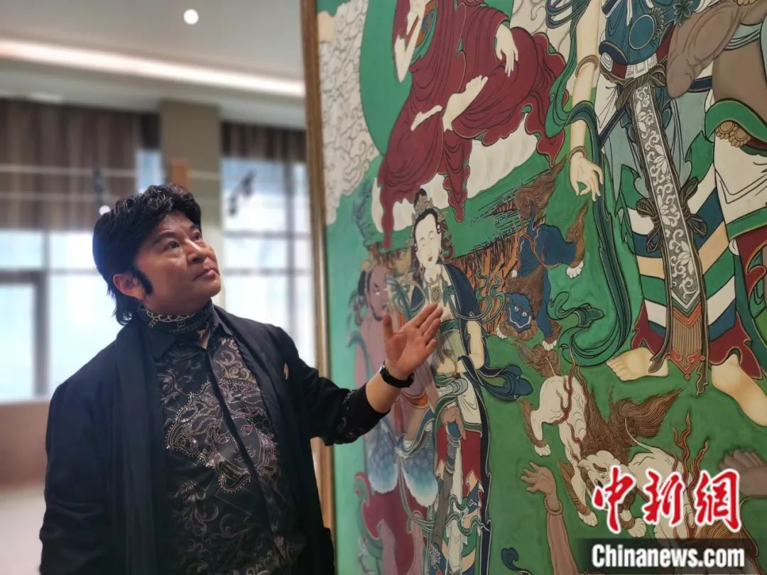 國(guó)家一級(jí)美術(shù)師劉觖。張?zhí)砀?攝