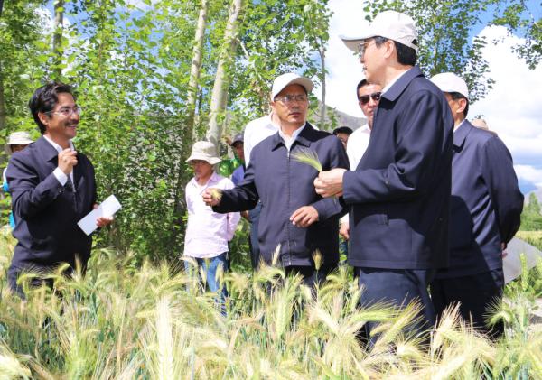 全國(guó)表彰大會(huì)上，為什么只有他沒到？