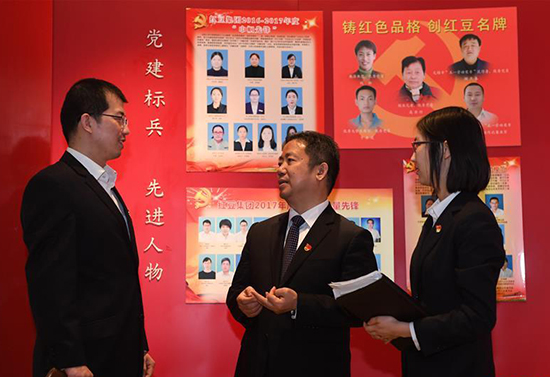 中國(guó)的民營(yíng)企業(yè)為什么要加強(qiáng)黨的建設(shè)？
